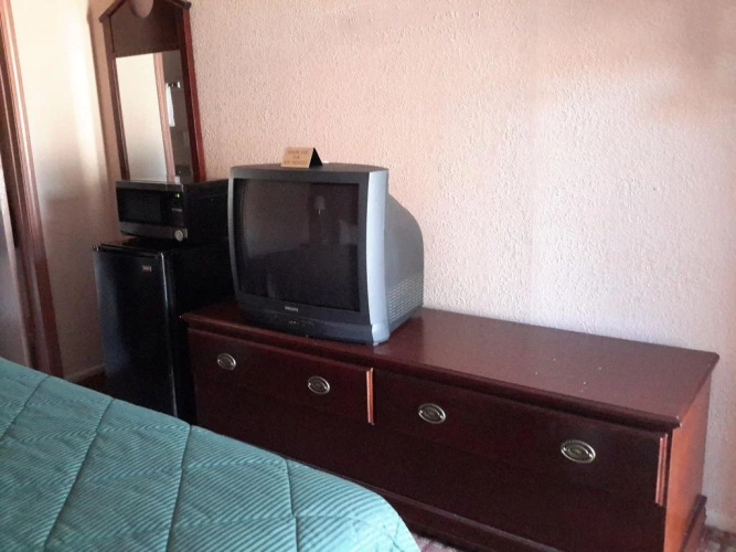 Budget Inn