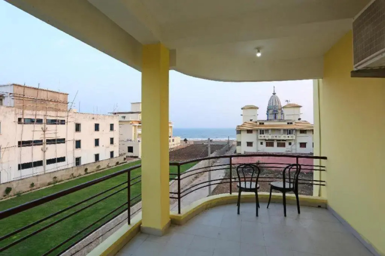 Rupashree Bangla Puri by Goroomgo