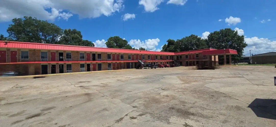 c towninn and suites