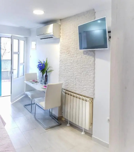 Studio Apartman NOA