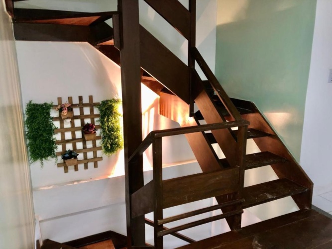 4 Bedrooms Cottage