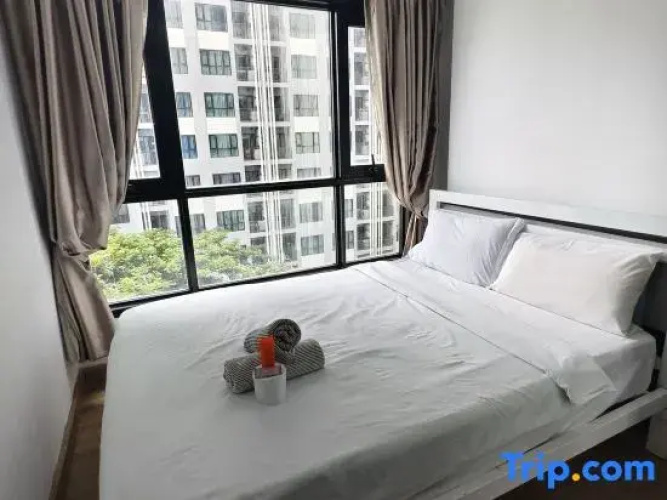 LLX Apartments at the Base Condo