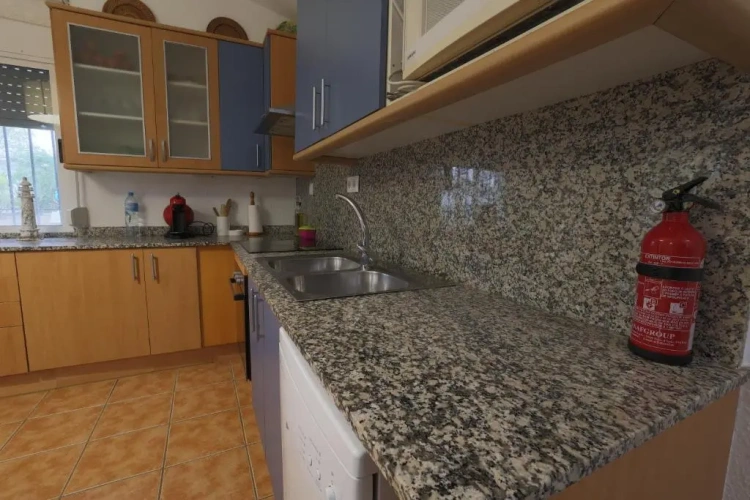 2 Bedrooms Cottage