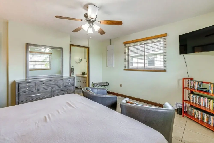 2 Bedrooms Cottage