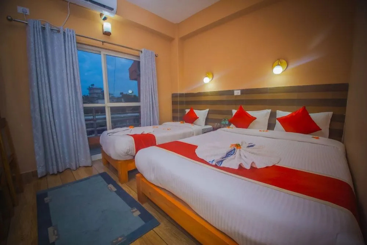Hotel Fewa Suites