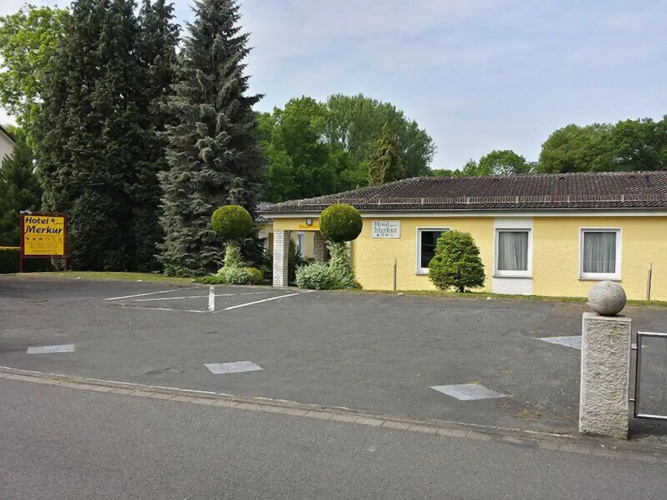 Hotel Merkur Garni