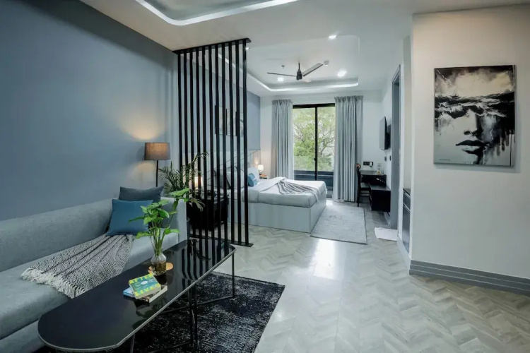BedChambers Serviced Apartment, Golf Course, Gurgaon