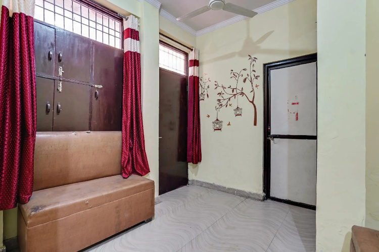 OYO Flagship 77558 Baba Guest House