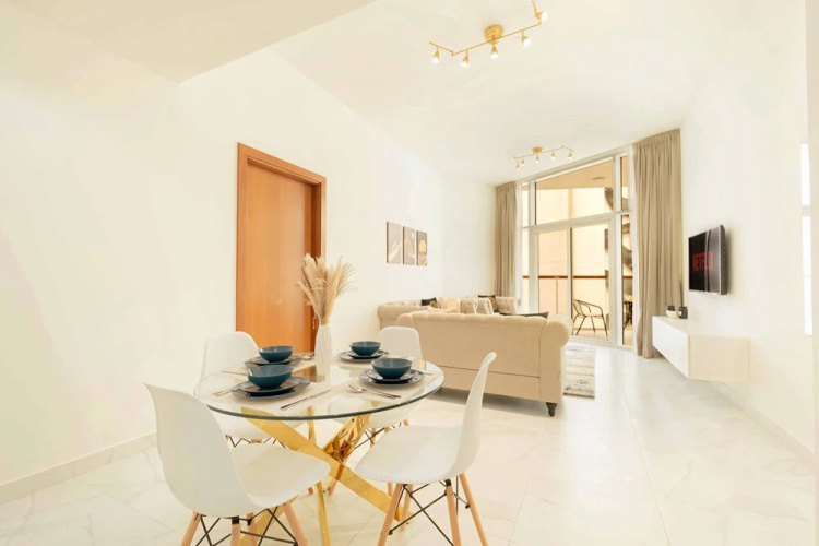 LUX - Binghatti Canal View Suite