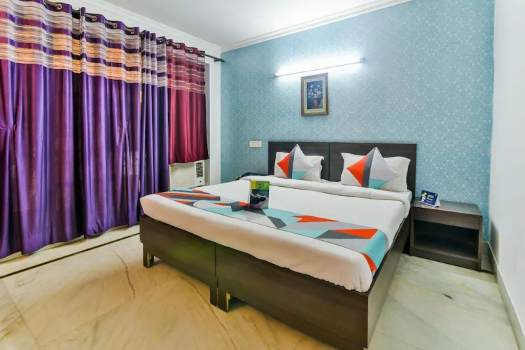 Hotel Chirag Inn