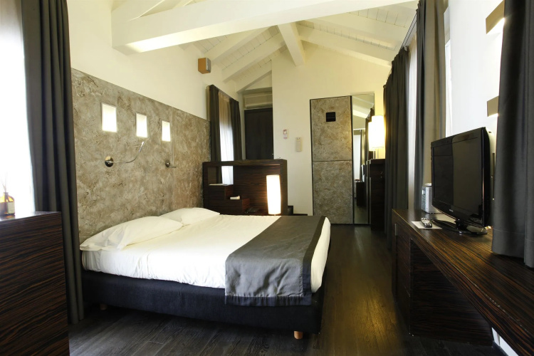 Hotel Ancora