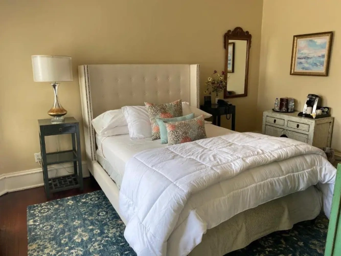 Deluxe Double room with balcony