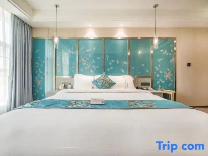 2 Bedrooms Deluxe Suite