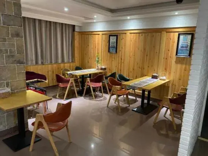 Qingfei Hostel