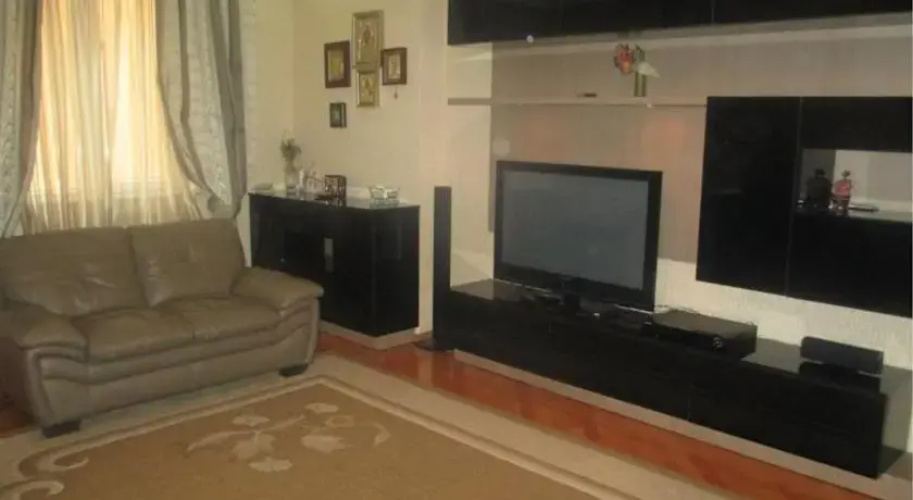 Vip House