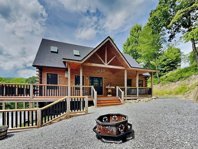 5 Bedrooms Cottage
