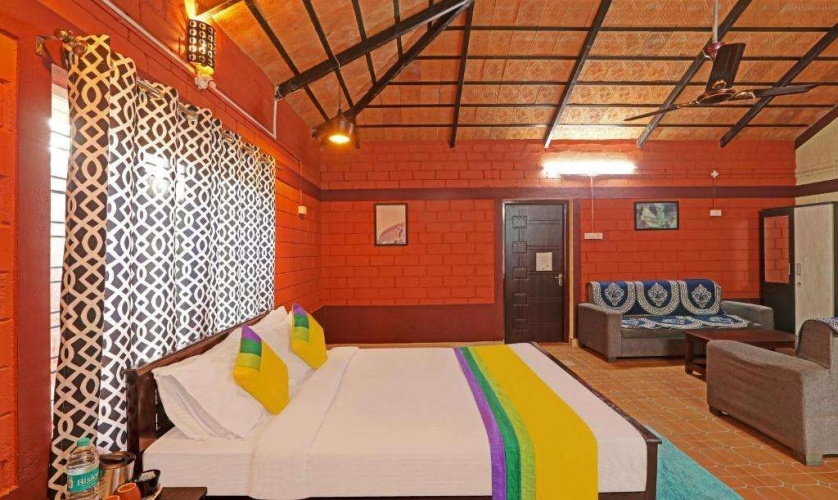 Hotel Allaranda Homestay