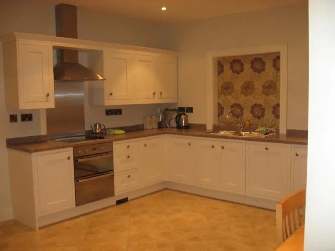 3 Bedrooms Cottage