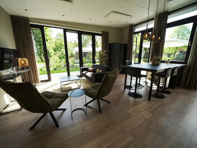 Contemporary Chalet, Near De Efteling