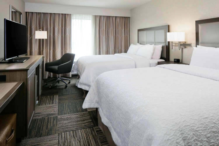 Hampton Inn & Suites Hudson
