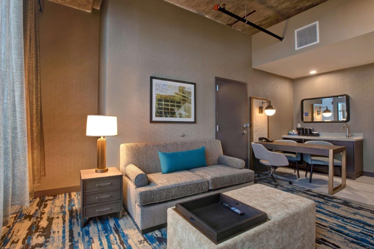 Double Suite