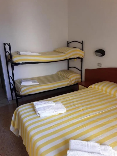 Hotel Elis
