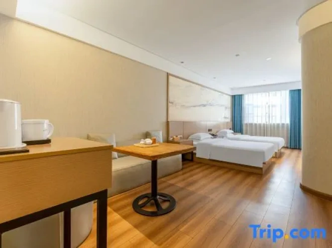 Deluxe Double Family room