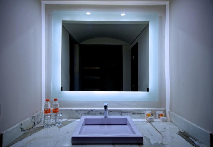 Econo Express Hotel photo 19