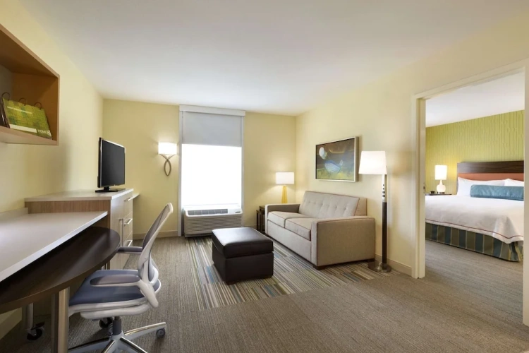 1 Bedroom Suite
