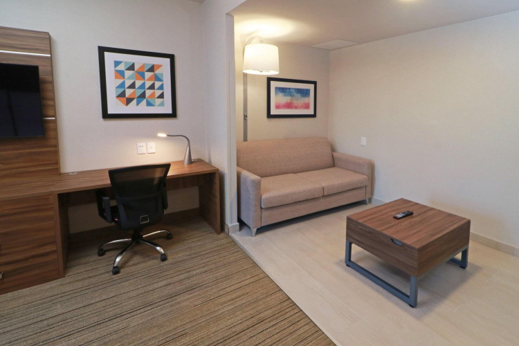 Holiday Inn Express Monterrey Fundidora by IHG