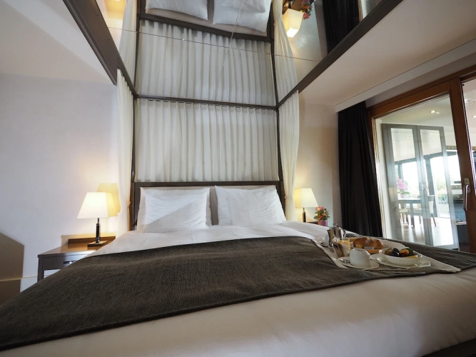 Maison Du Lac Boutique Hotel