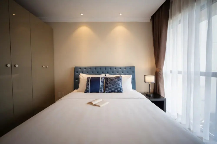 Skyline Tower - Service Apartments