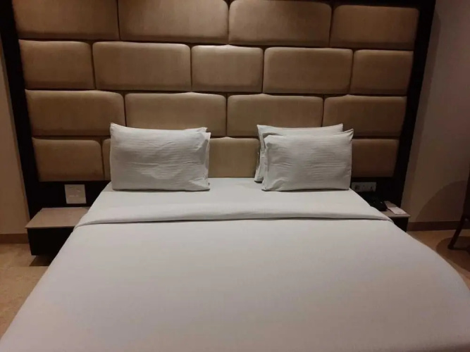 Hotel Uma Residency