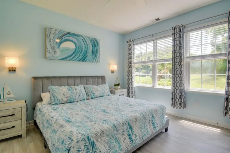Condo at Barefoot Golf Resort w/ Shuttle to Beach!