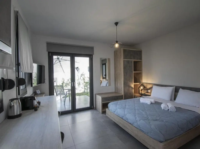 Deluxe Bungalow with garden view