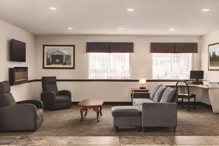 Holiday Inn Express Auburn
