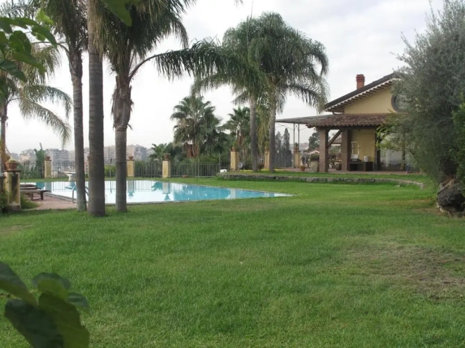 Villa