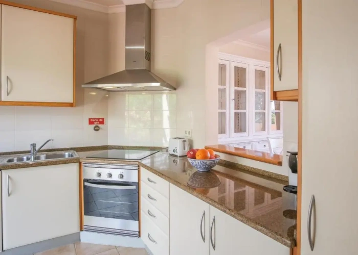 2 Bedrooms Villa