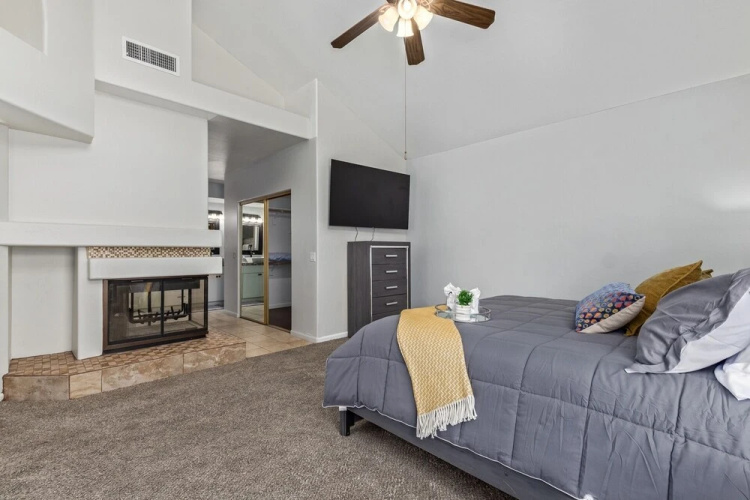 Redmont Mesa 3 Bedroom Home by Redawning