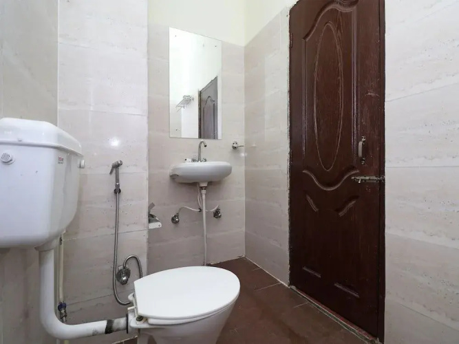 Mannat Farms By OYO Rooms