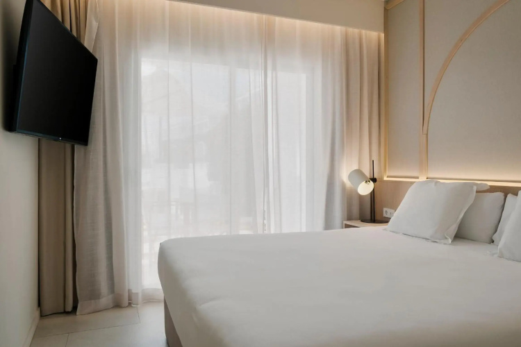 Prinsotel La Caleta Hotel And Apartments