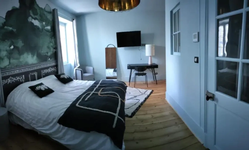 Standard Double room with mountain view