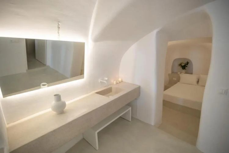 Kyrkos Residency by SV