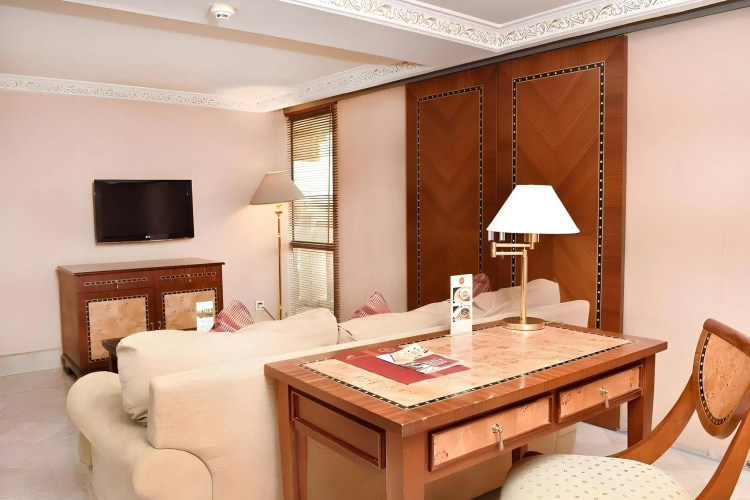 Ambhara Hotel