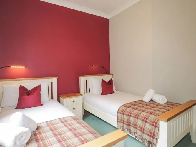Rossie Lodge