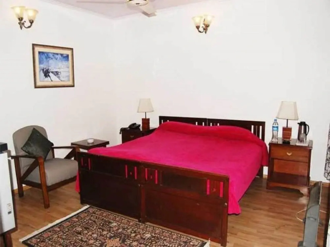 Nedous Hotel