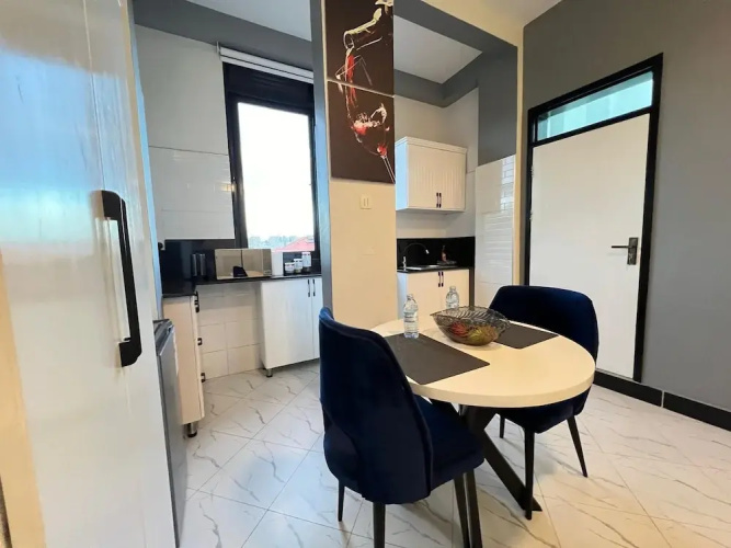 C&C Studio Apartments