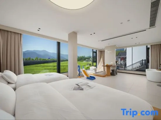 Standard Twin Family room