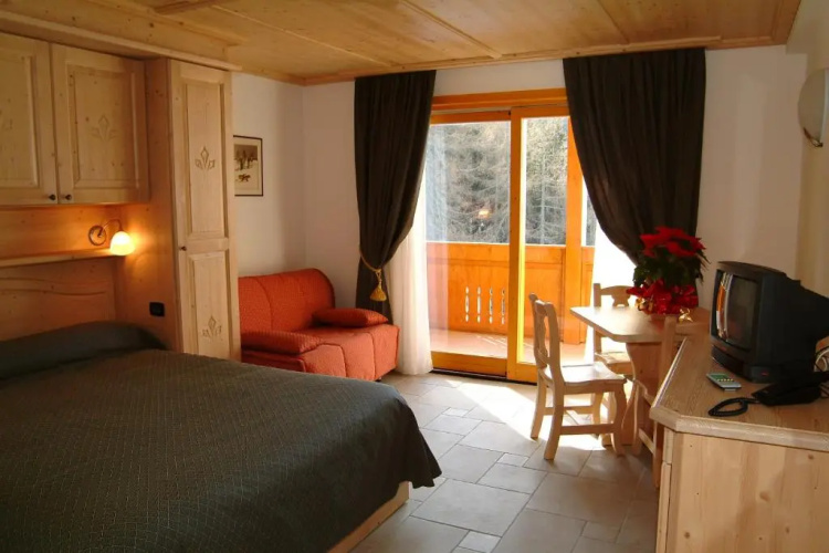 Boscone Suite Hotel