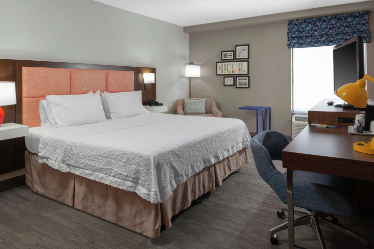 Hampton Inn Woodbridge